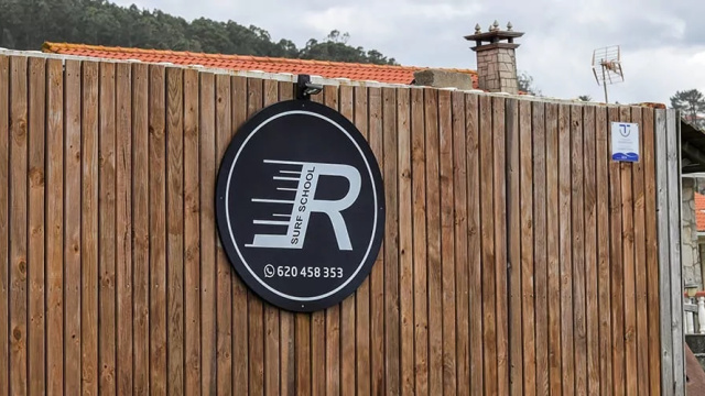 Escola de Surf Luis Rodríguez