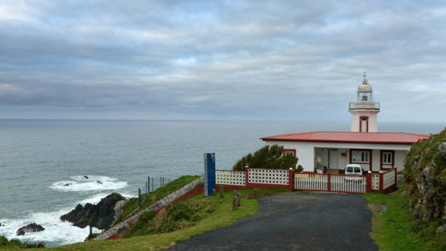 Faro de Punta Candieira